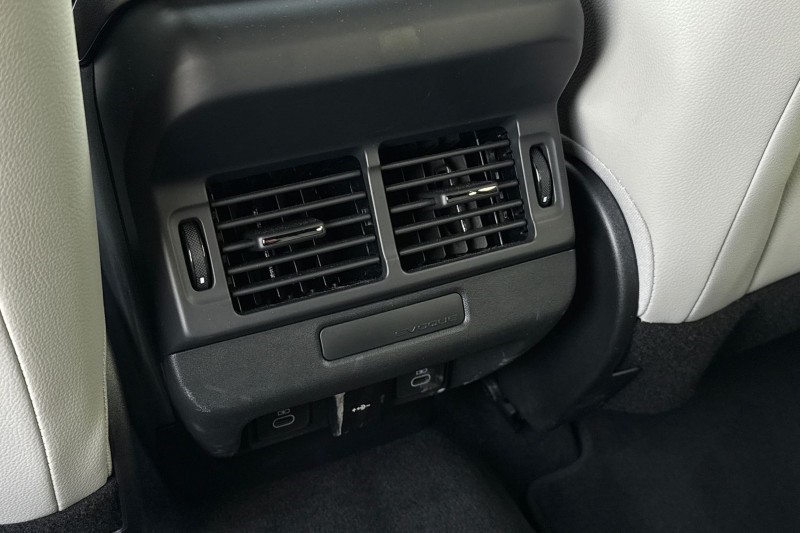 2025 (25) LAND ROVER RANGE ROVER EVOQUE 1.5 P270e S 5dr Auto 5150209