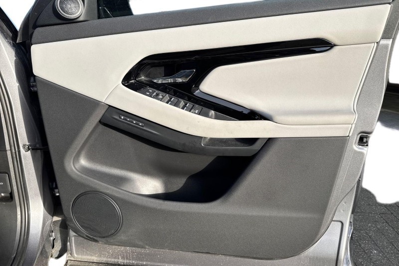 2025 (25) LAND ROVER RANGE ROVER EVOQUE 1.5 P270e S 5dr Auto 5150212