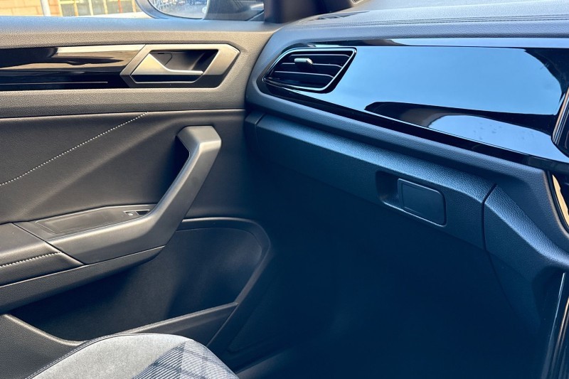  VOLKSWAGEN T-ROC 1.5 TSI Black Edition Plus 5dr DSG 4916435