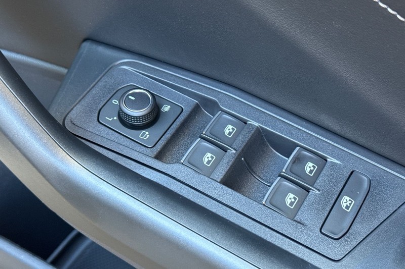  VOLKSWAGEN T-ROC 1.5 TSI Black Edition Plus 5dr DSG 4916421