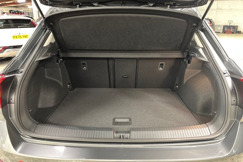  VOLKSWAGEN T-ROC 1.5 TSI Match 5dr 4891475