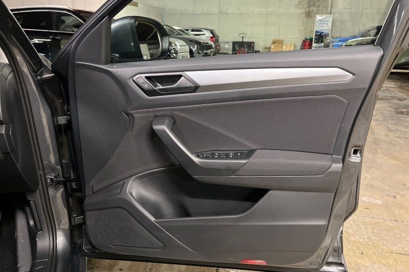  VOLKSWAGEN T-ROC 1.5 TSI Match 5dr 4891453