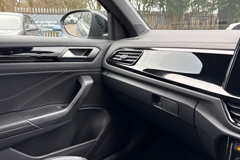  VOLKSWAGEN T-ROC 1.5 TSI Black Edition Plus 5dr DSG 4910785