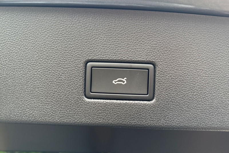  VOLKSWAGEN T-ROC 1.5 TSI Black Edition Plus 5dr DSG 4910791