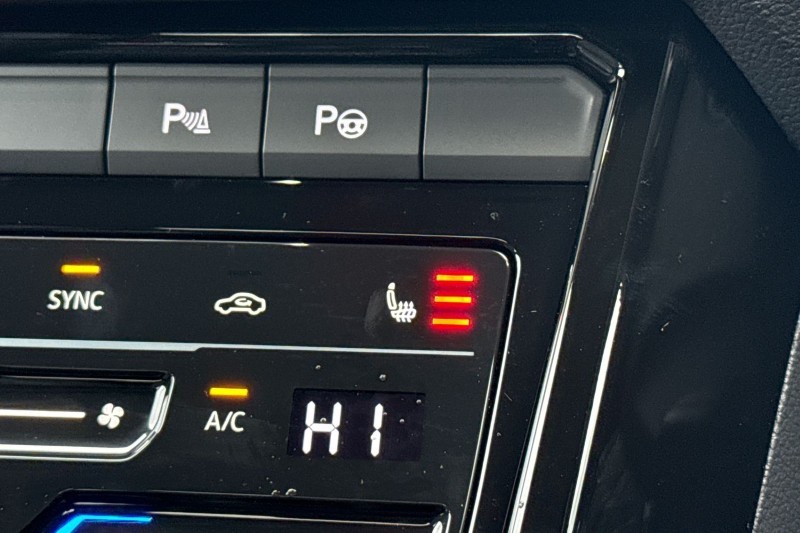  VOLKSWAGEN T-ROC 1.5 TSI Black Edition Plus 5dr DSG 4910784