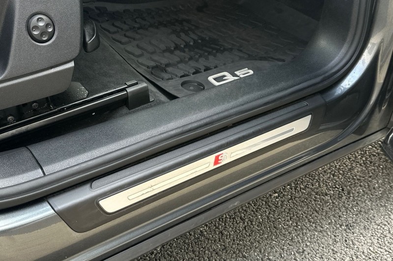 2024 (74) AUDI Q5 40 TDI Quattro S Line 5dr S Tronic 5152623