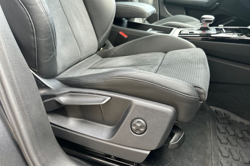 2024 (74) AUDI Q5 40 TDI Quattro S Line 5dr S Tronic 5152611