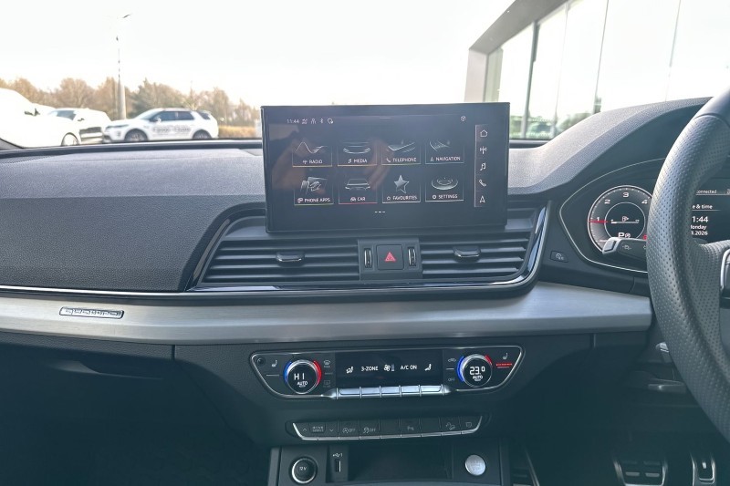 2024 (74) AUDI Q5 40 TDI Quattro S Line 5dr S Tronic 5152602