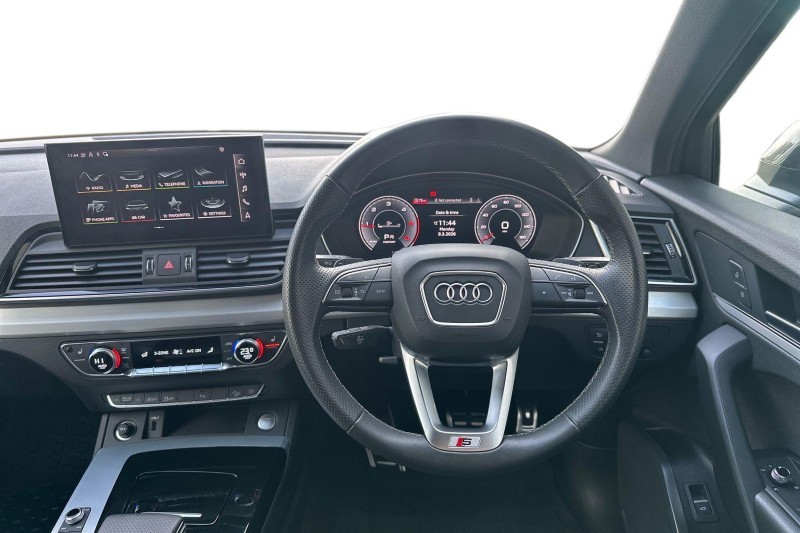 2024 (74) AUDI Q5 40 TDI Quattro S Line 5dr S Tronic 5152603