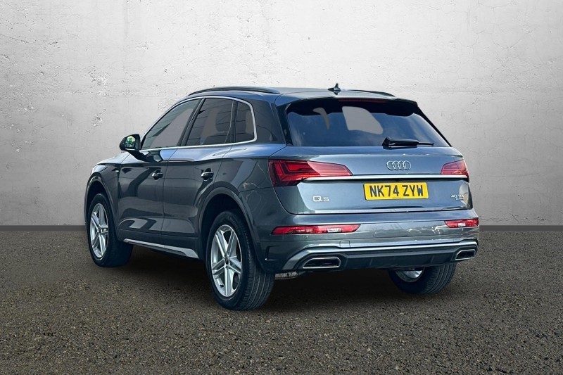 2024 (74) AUDI Q5 40 TDI Quattro S Line 5dr S Tronic