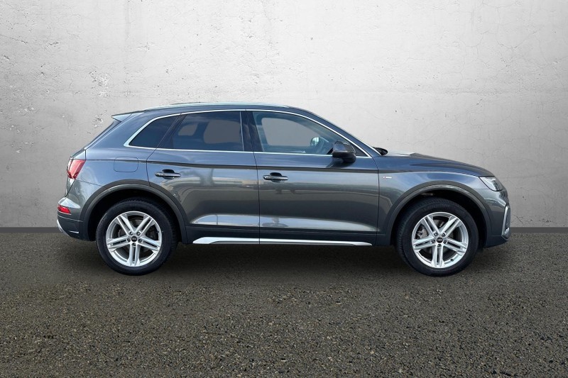 2024 (74) AUDI Q5 40 TDI Quattro S Line 5dr S Tronic 5152593
