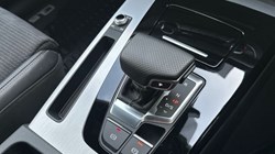 2024 (74) AUDI Q5 40 TDI Quattro S Line 5dr S Tronic 5152601