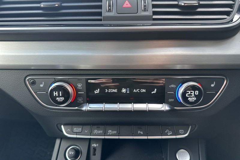 2024 (74) AUDI Q5 40 TDI Quattro S Line 5dr S Tronic 5152618