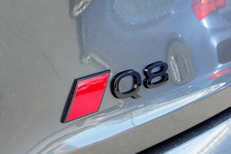 2024 (24) AUDI Q8 250kW 50 Quattro 95kWh Black Edition 5dr Auto 5224059