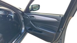 2017 (17) BMW 5 SERIES 520d SE 4dr Auto 5185430