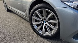 2017 (17) BMW 5 SERIES 520d SE 4dr Auto 5185448