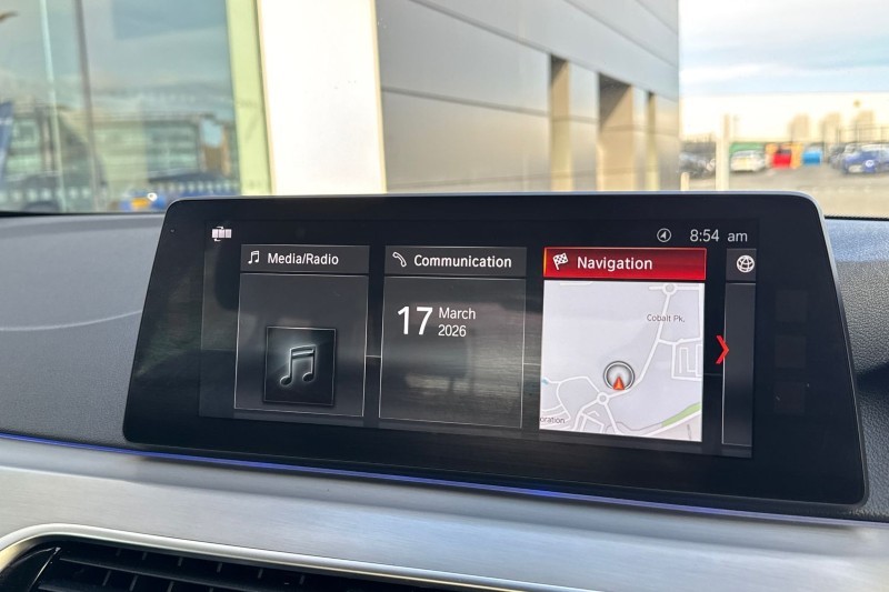 2017 (17) BMW 5 SERIES 520d SE 4dr Auto 5185437