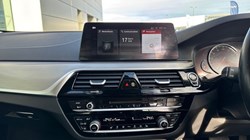 2017 (17) BMW 5 SERIES 520d SE 4dr Auto 5185423