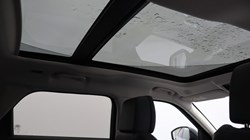 2024 (74) LAND ROVER RANGE ROVER VELAR 3.0 D300 MHEV Dynamic HSE 5dr Auto 5145285