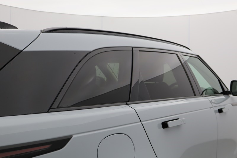 2024 (74) LAND ROVER RANGE ROVER VELAR 3.0 D300 MHEV Dynamic HSE 5dr Auto 5145265