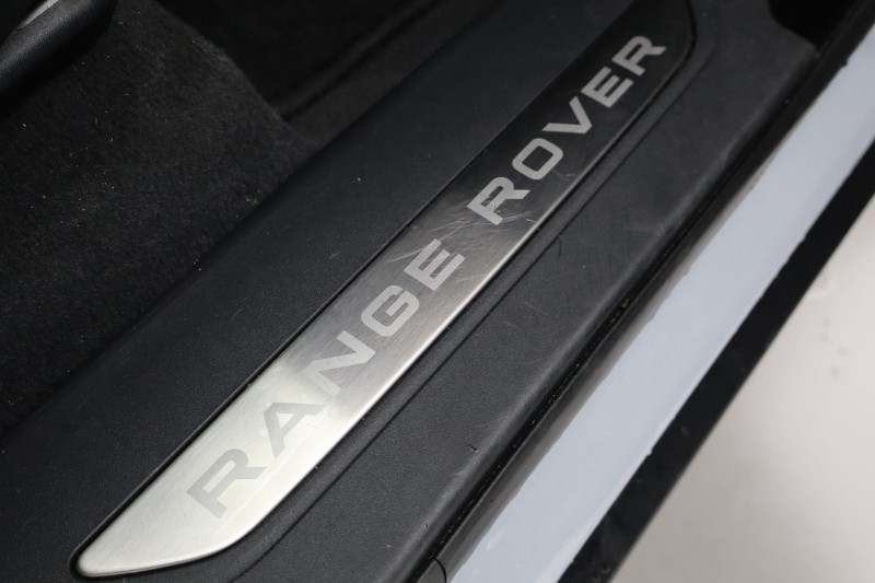 2024 (74) LAND ROVER RANGE ROVER VELAR 3.0 D300 MHEV Dynamic HSE 5dr Auto 5145251