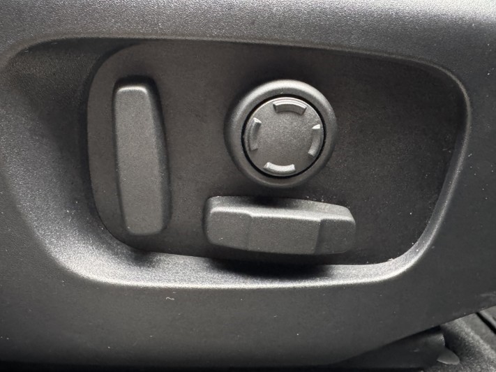 2023 (23) LAND ROVER RANGE ROVER EVOQUE 2.0 P250 R-Dynamic SE 5dr Auto 5169037