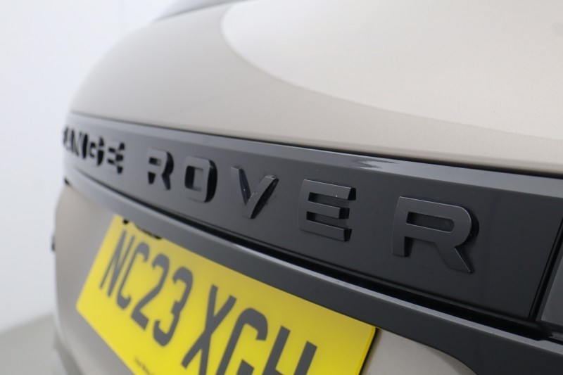 2023 (23) LAND ROVER RANGE ROVER EVOQUE 2.0 P250 R-Dynamic SE 5dr Auto 5168906