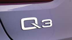 2022 (22) AUDI Q3 40 TFSI Quattro S Line 5dr S Tronic 5173689