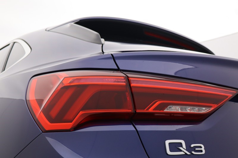 2022 (22) AUDI Q3 40 TFSI Quattro S Line 5dr S Tronic 5173687