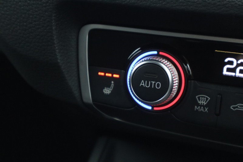 2022 (22) AUDI Q3 40 TFSI Quattro S Line 5dr S Tronic 5173723