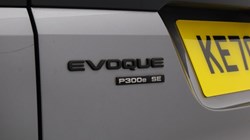 2020 (70) LAND ROVER RANGE ROVER EVOQUE 1.5 P300e R-Dynamic SE 5dr Auto 5467879