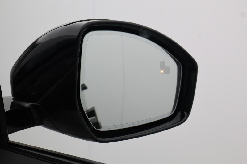 2023 (73) LAND ROVER RANGE ROVER EVOQUE 2.0 D200 Dynamic SE 5dr Auto 5164000