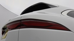 2021 (21) JAGUAR F-PACE 2.0 D165 R-Dynamic S 5dr Auto AWD 5165796