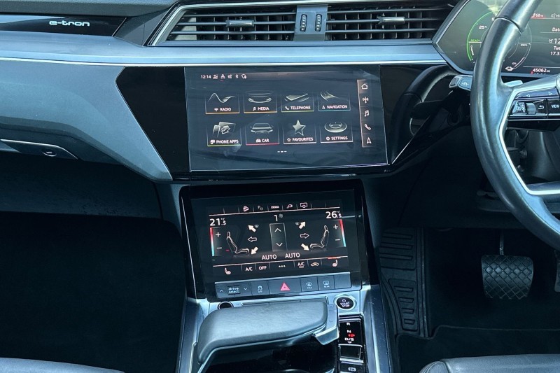 2020 (70) AUDI E-TRON 230kW 50 Quattro 71kWh Technik 5dr Auto 5186744