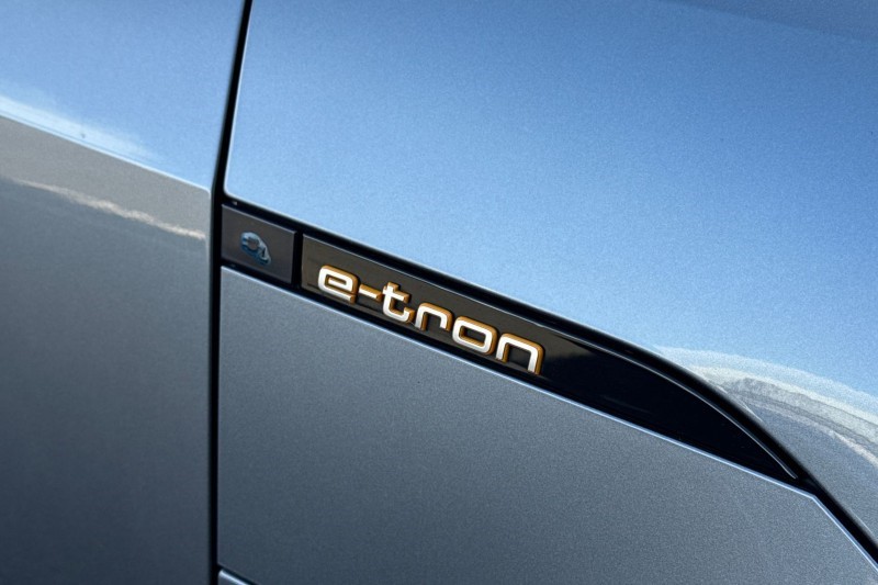 2020 (70) AUDI E-TRON 230kW 50 Quattro 71kWh Technik 5dr Auto 5186750
