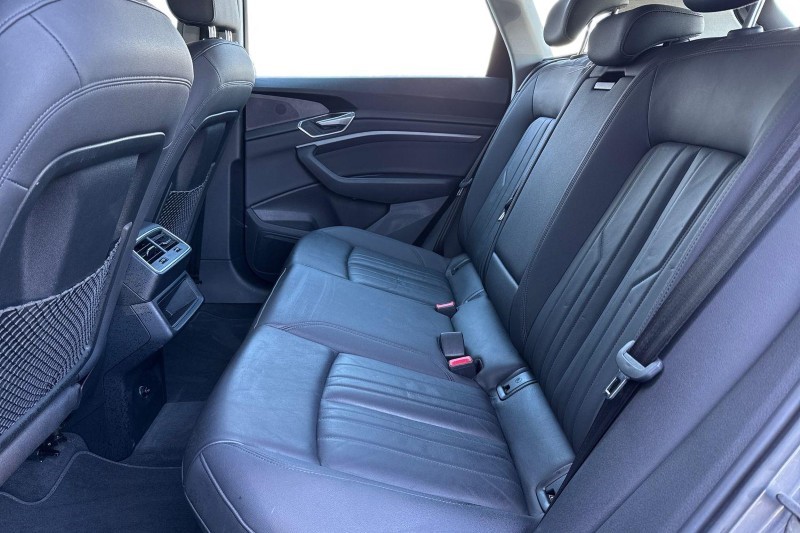 2020 (70) AUDI E-TRON 230kW 50 Quattro 71kWh Technik 5dr Auto 5186734