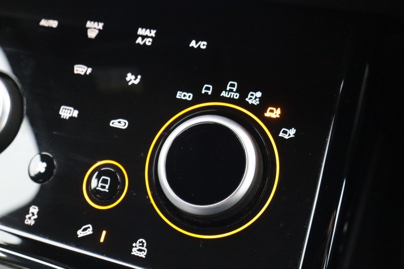 2023 (72) LAND ROVER RANGE ROVER EVOQUE 2.0 P200 R-Dynamic S 5dr Auto 5177720