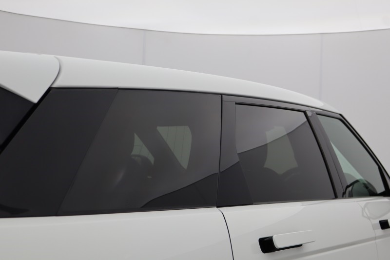 2023 (72) LAND ROVER RANGE ROVER EVOQUE 2.0 P200 R-Dynamic S 5dr Auto 5177687