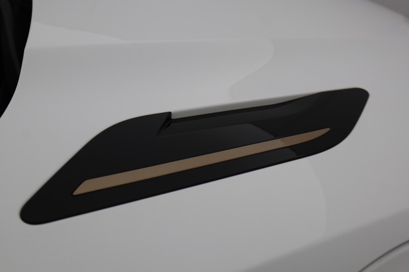 2023 (72) LAND ROVER RANGE ROVER EVOQUE 2.0 P200 R-Dynamic S 5dr Auto 5177695