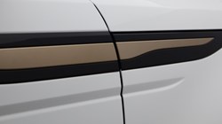 2023 (72) LAND ROVER RANGE ROVER EVOQUE 2.0 P200 R-Dynamic S 5dr Auto 5177694