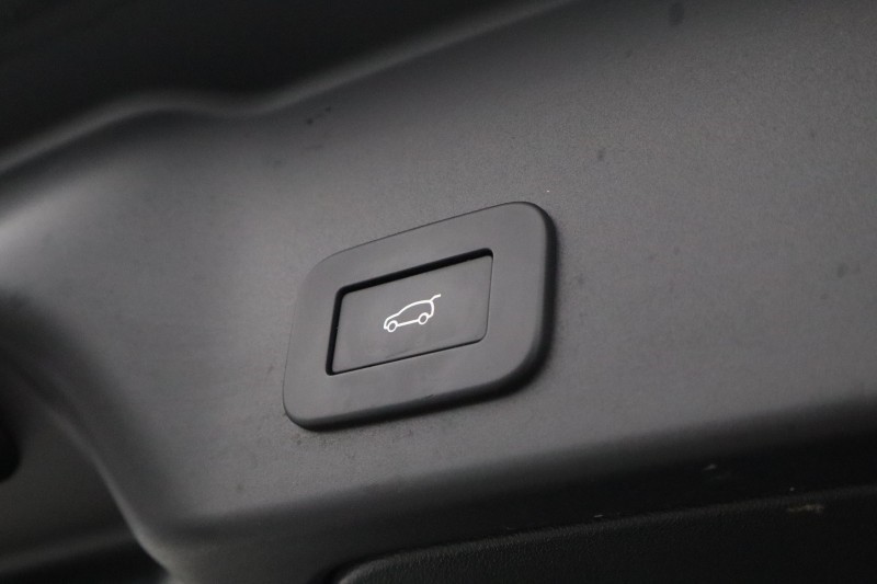 2024 (24) LAND ROVER RANGE ROVER EVOQUE 1.5 P300e Dynamic HSE 5dr Auto 5721789