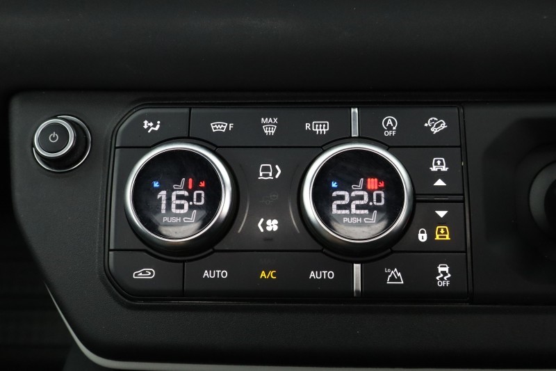 2023 (73) LAND ROVER DEFENDER 3.0 D250 X-Dynamic SE 110 5dr Auto 5737697