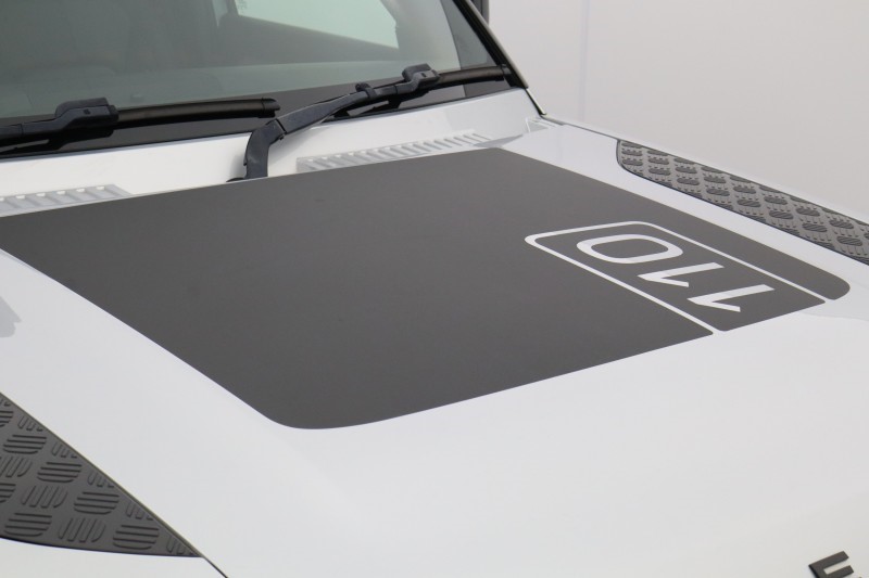 2023 (73) LAND ROVER DEFENDER 3.0 D250 X-Dynamic SE 110 5dr Auto 5737660