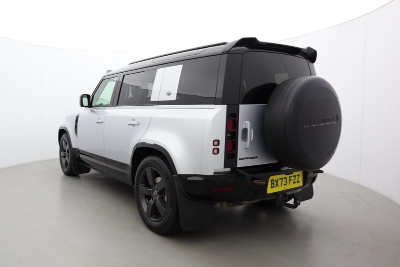2023 (73) LAND ROVER DEFENDER 3.0 D250 X-Dynamic SE 110 5dr Auto 1