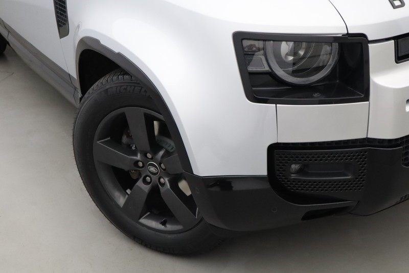 2023 (73) LAND ROVER DEFENDER 3.0 D250 X-Dynamic SE 110 5dr Auto 5737704