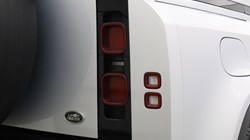 2023 (73) LAND ROVER DEFENDER 3.0 D250 X-Dynamic SE 110 5dr Auto 5737709
