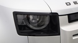 2023 (73) LAND ROVER DEFENDER 3.0 D250 X-Dynamic SE 110 5dr Auto 5737658