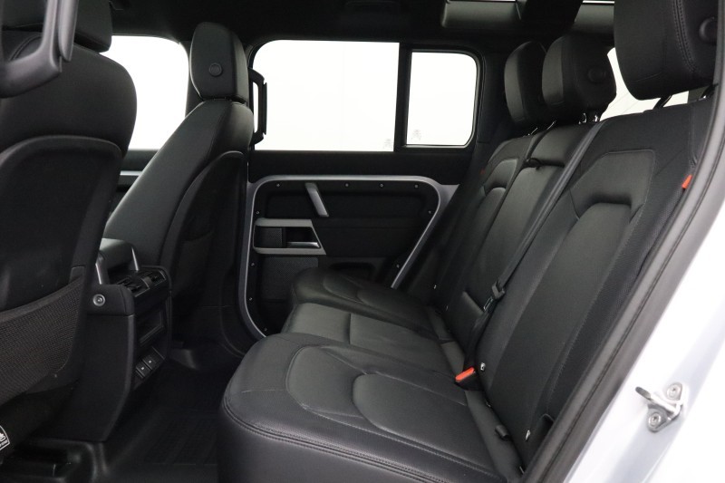 2023 (73) LAND ROVER DEFENDER 3.0 D250 X-Dynamic SE 110 5dr Auto 5737666