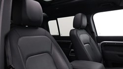 2023 (73) LAND ROVER DEFENDER 3.0 D250 X-Dynamic SE 110 5dr Auto 5737680