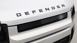 2023 (73) LAND ROVER DEFENDER 3.0 D250 X-Dynamic SE 110 5dr Auto 5737659